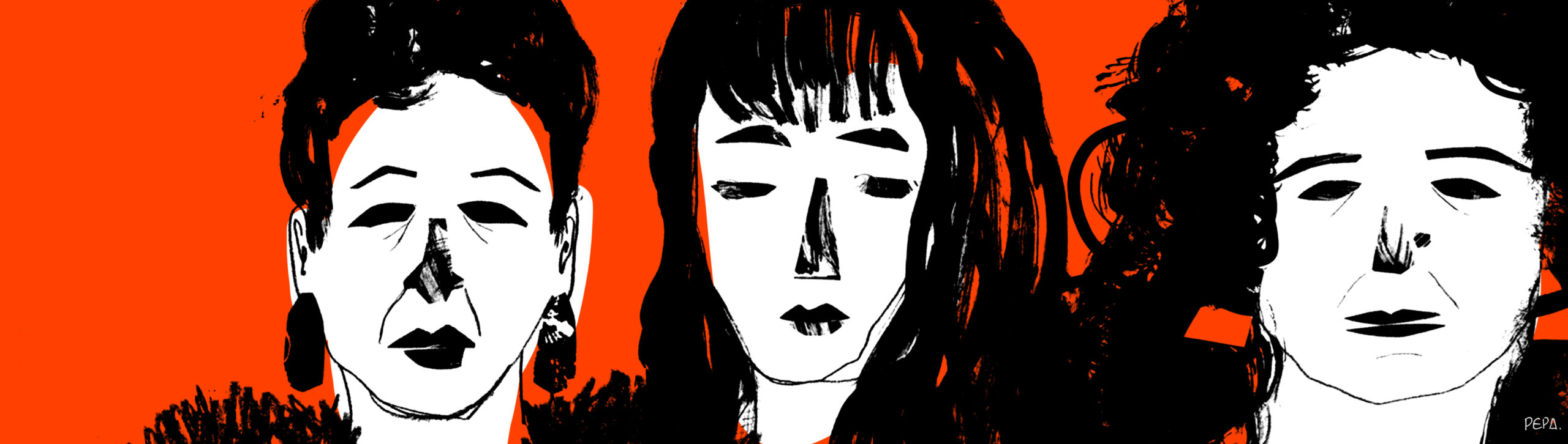 Elsie Monge en la sala de su departamento en Quito. Marzo de 2022. Foto: Karen Toro A.