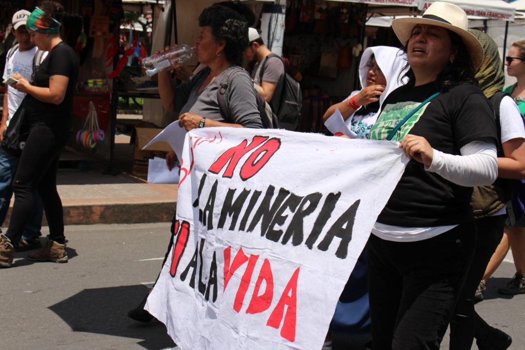 Foto: Cecilia Álvarez durante la movilización antiminería en Cotacachi, Imbabura el 28 de marzo de 2018. Fotografía: Samantha Garrido